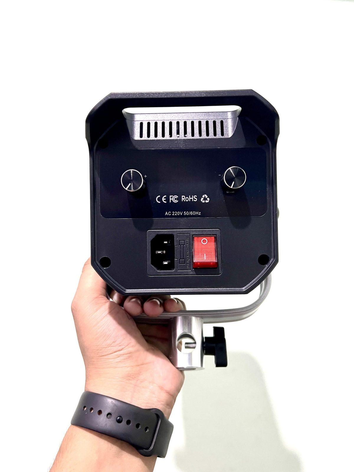 Mamen SL-330 COB BI Color LED Video Light 300W With Wireless Remote - Image 2