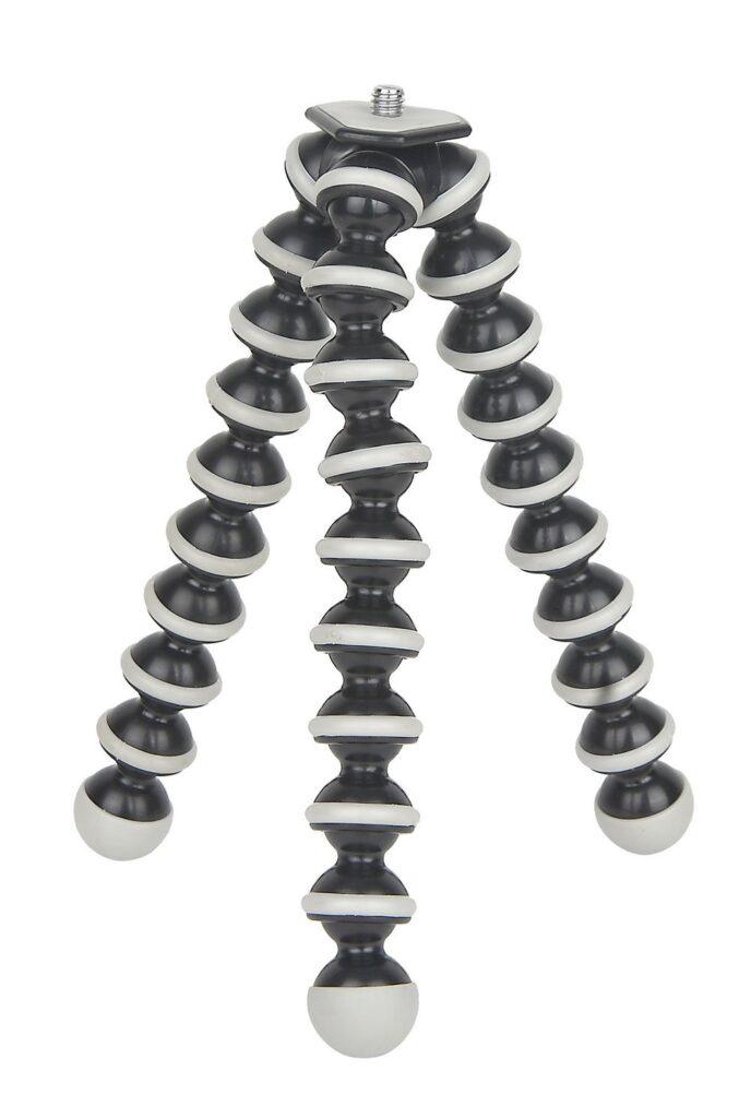 Gorilla-DSLR-Professional-Tripod-688x1024 Professional DSLR Gorilla Tripod (Large) - Image 1