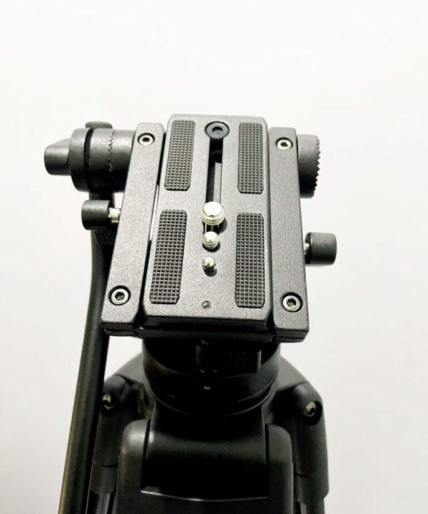 ICON 7870 Professional Tripod with Fluid Video Head - Image 3